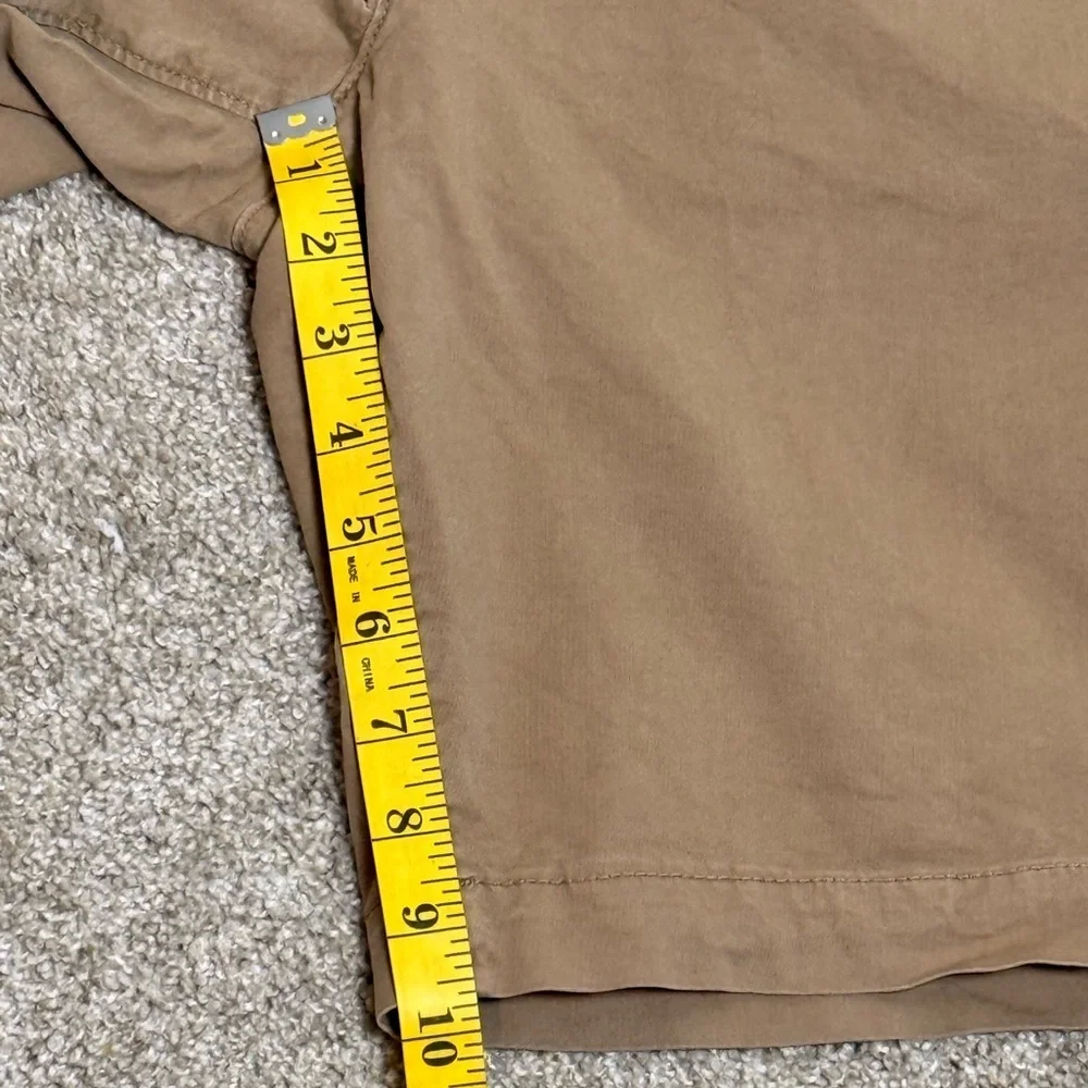 American Eagle Outfitters Men's Sz 33 Khaki Shorts
